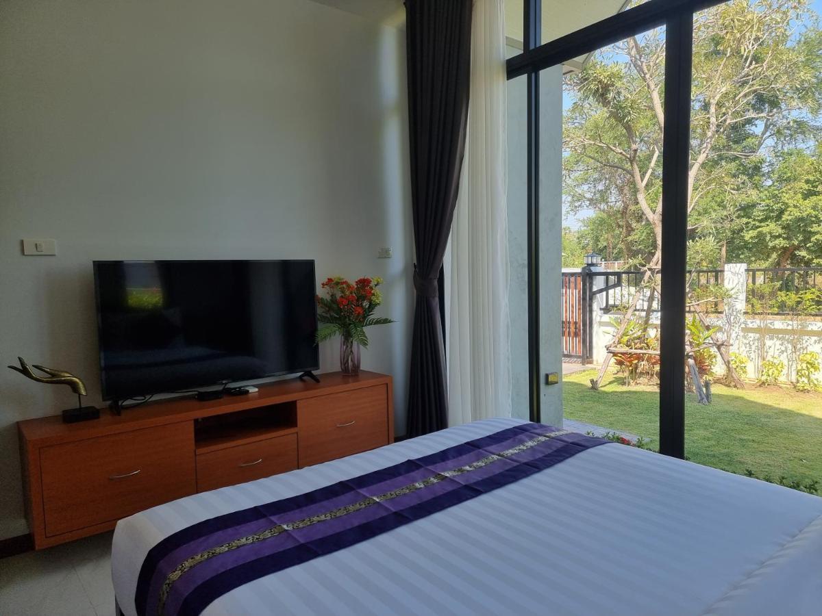 Baan Dalah Pool Villa Buriram Ngoại thất bức ảnh
